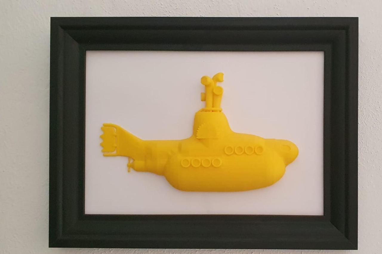 Lovelystay - Yellow Submarine House Лагуш Экстерьер фото